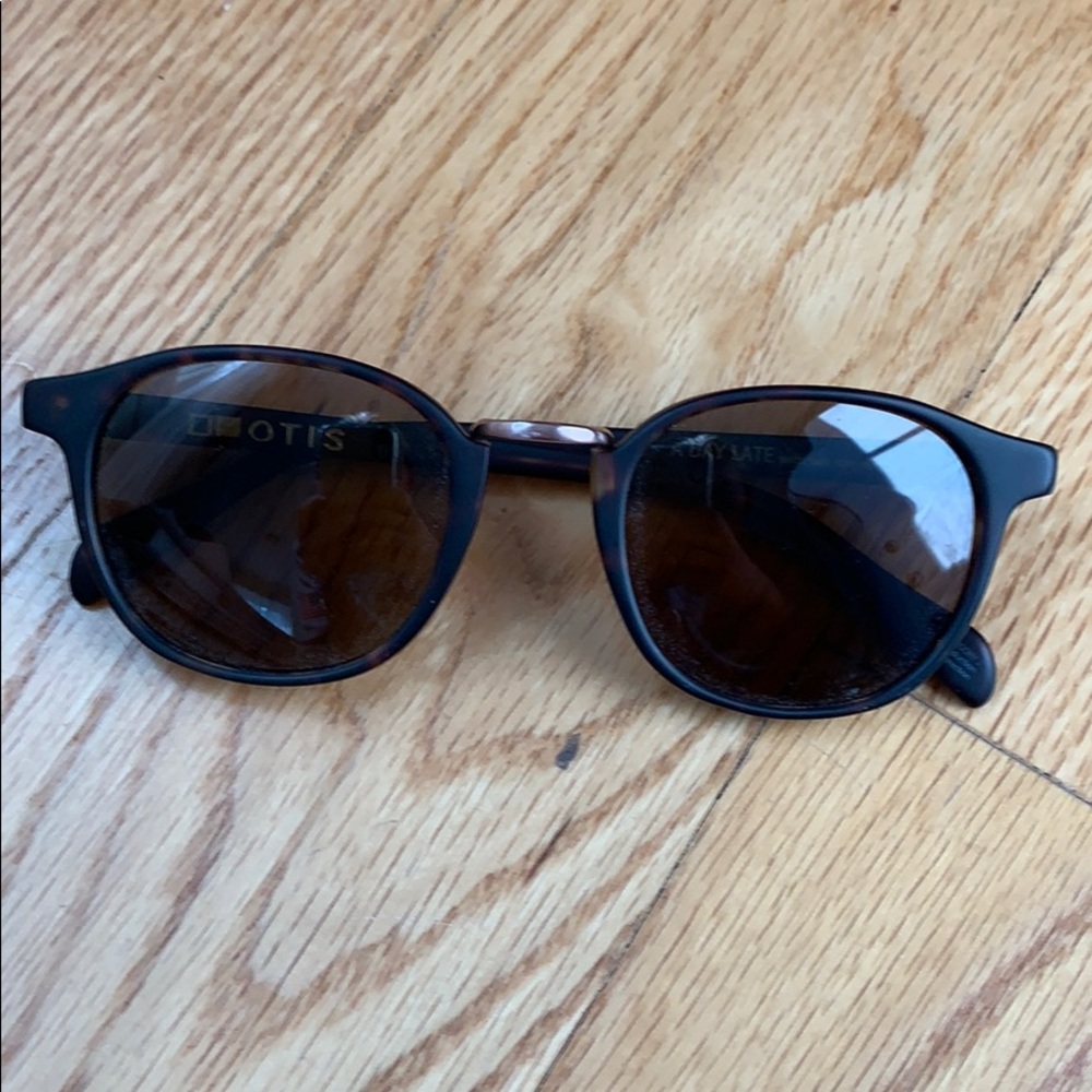 Otis eyewear sunglasses